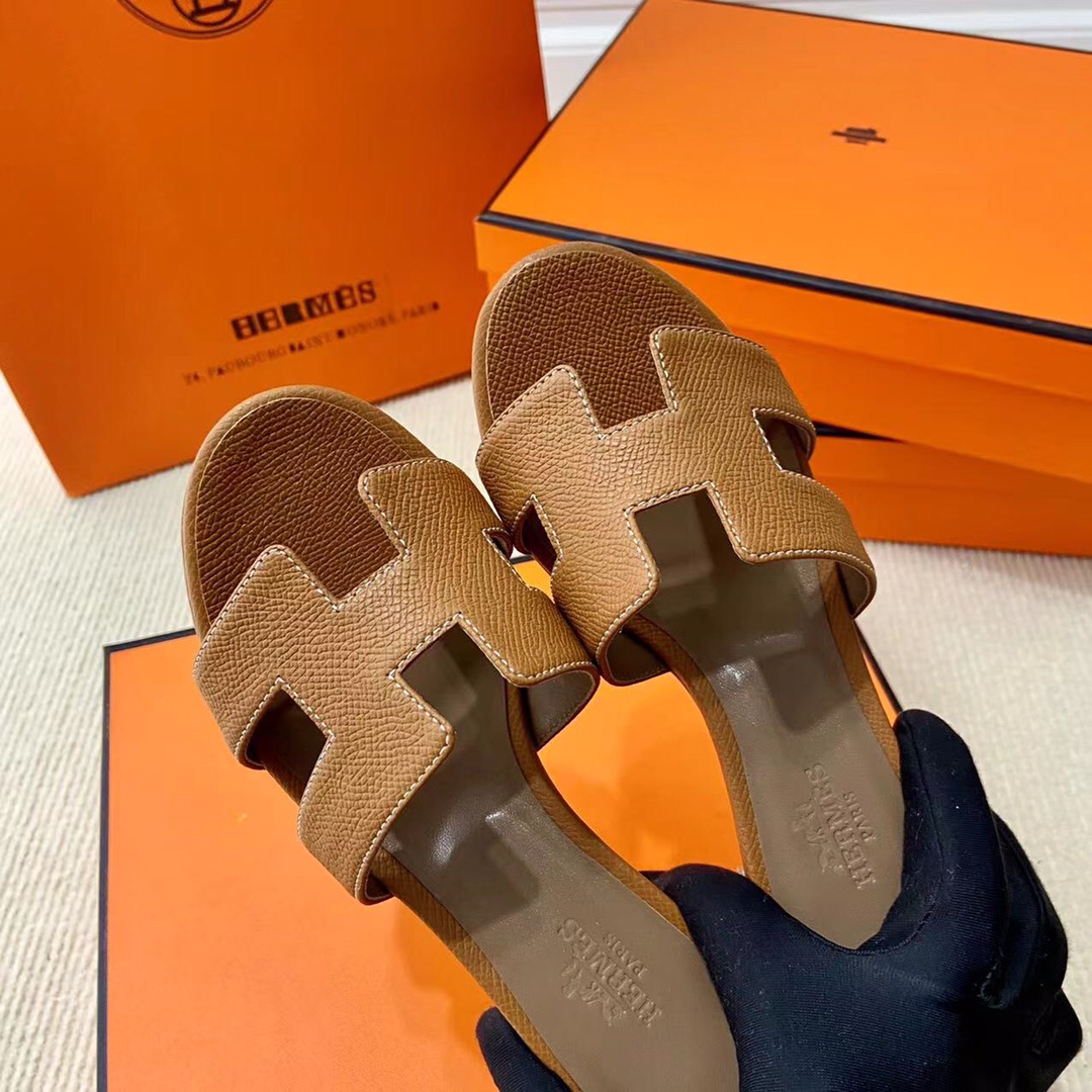 에르메스 올수공 오아시스 슬리퍼 샌들 앱송 28